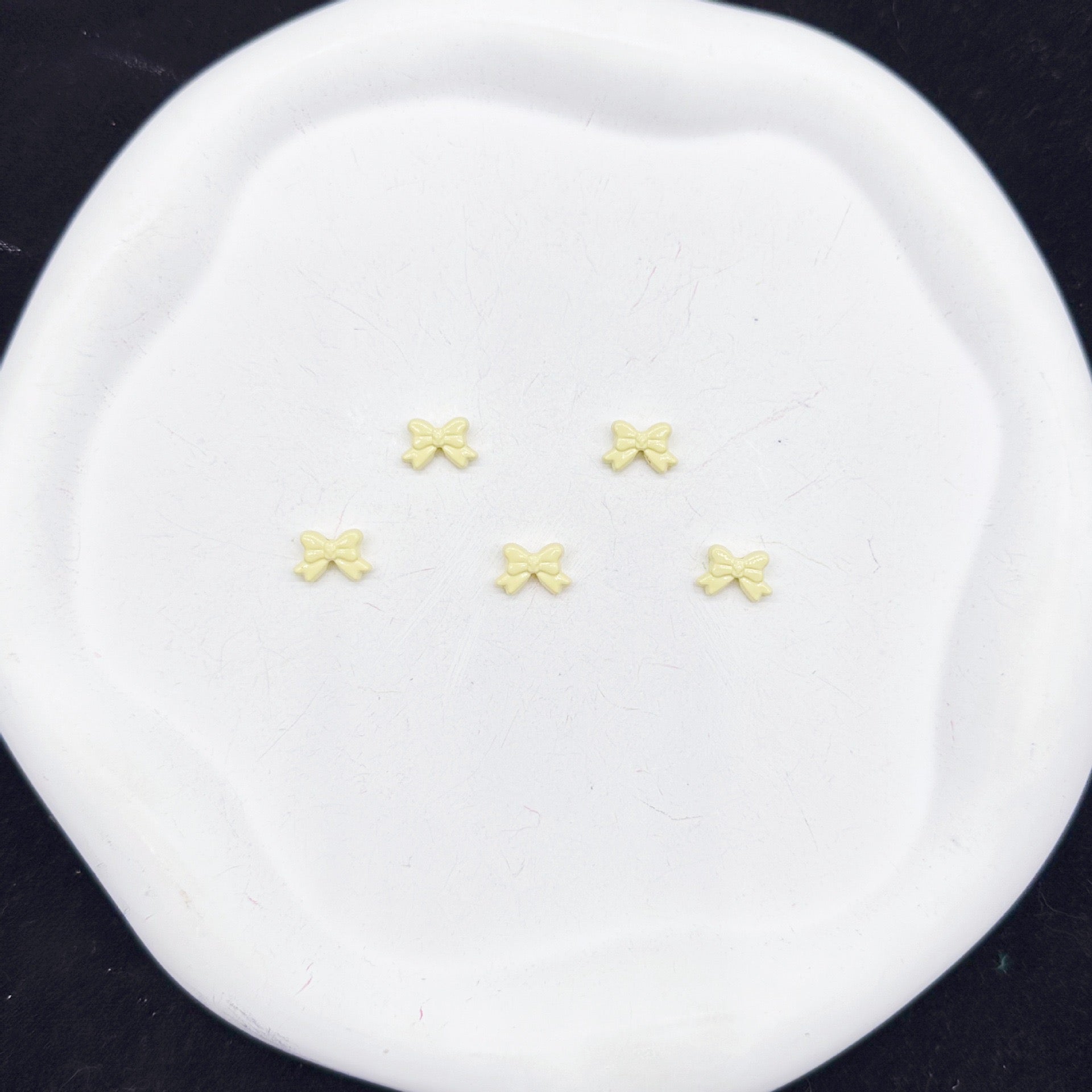 Bow Alloy Beading