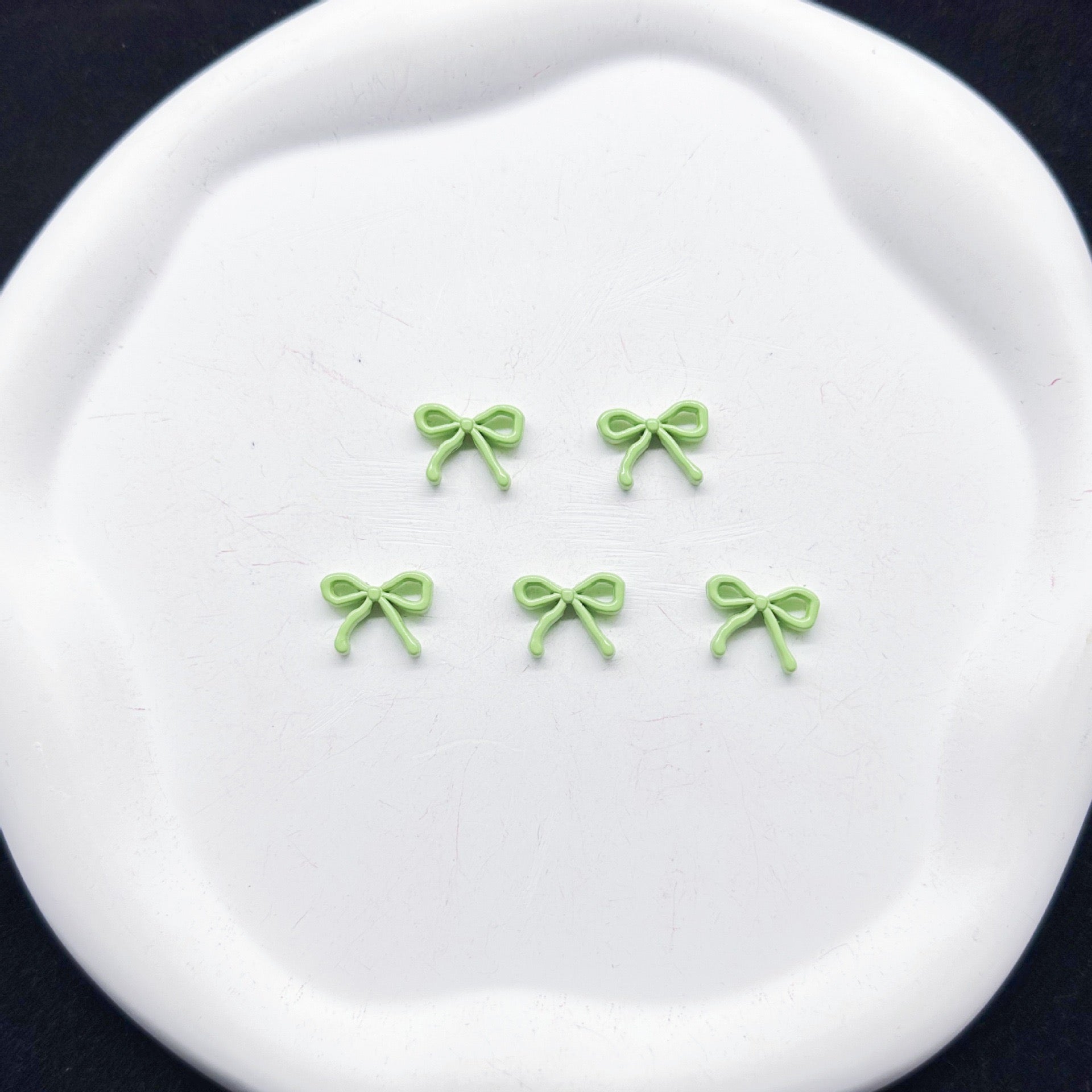 Bow Alloy Beading