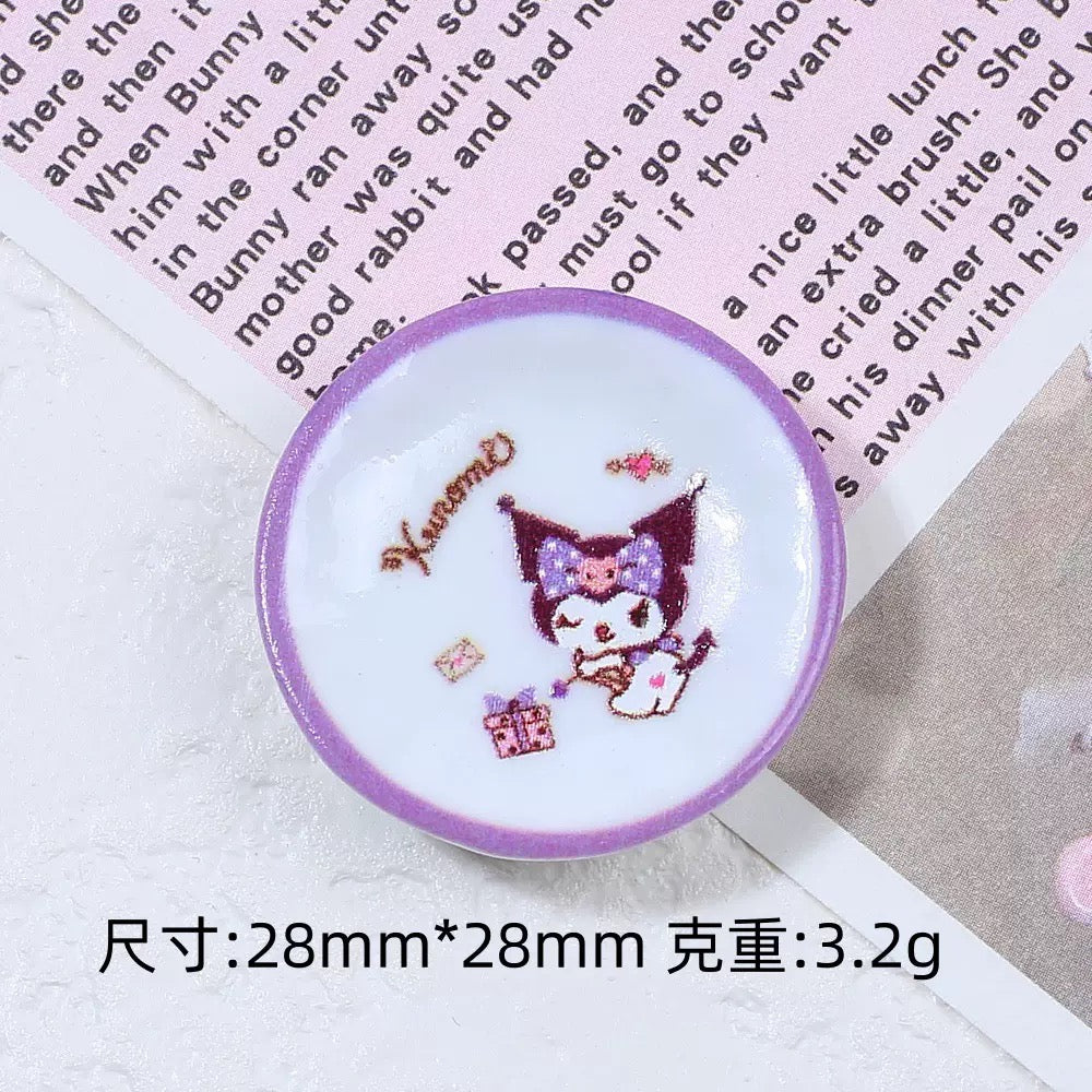 Cartoon plate charm