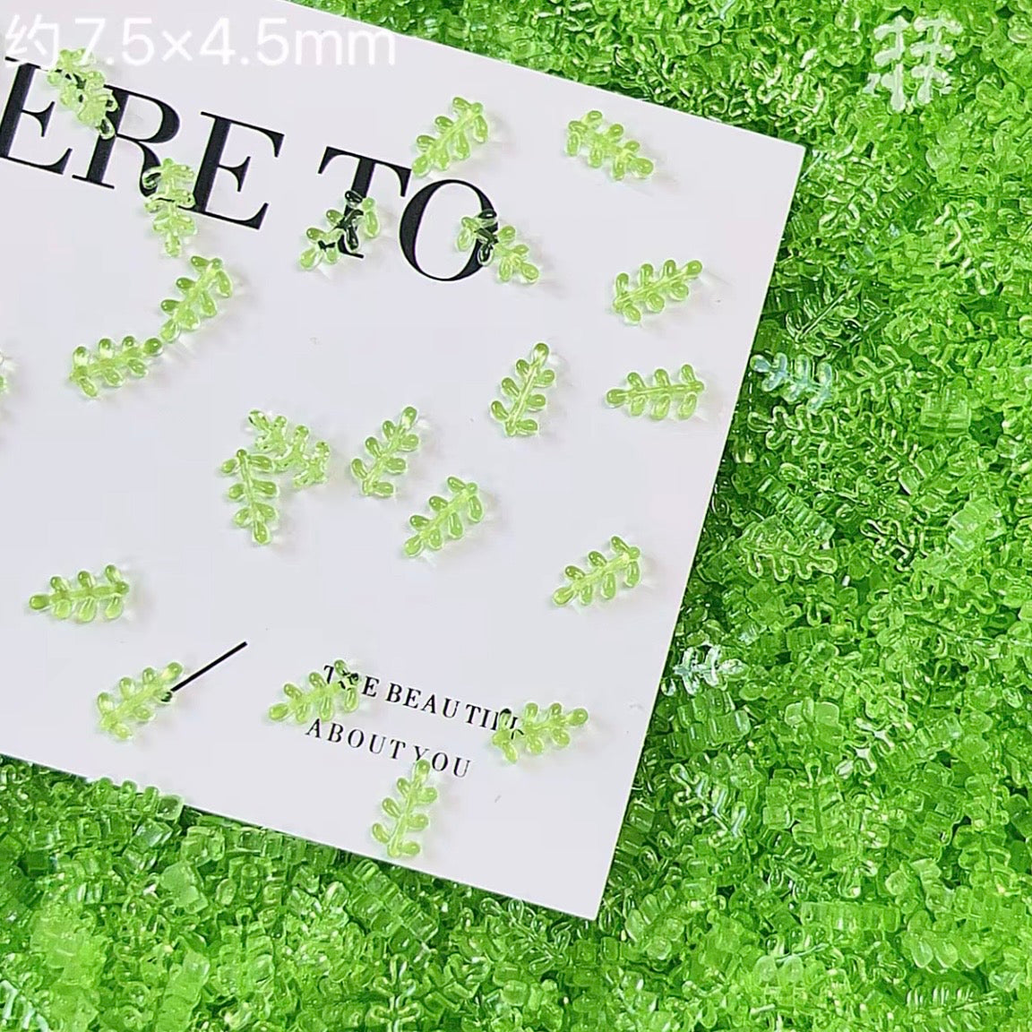 Mini Pepper Leaf Resin Charms | Miniature Food Play Accessories