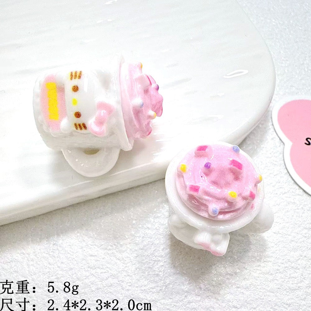 Resin cartoon three-dimensional cup