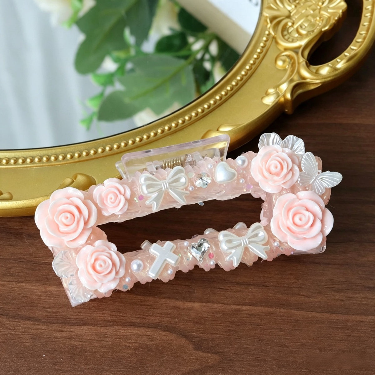 Decorated Cream Glue Claw Clip