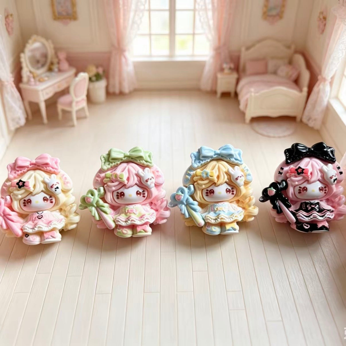 Resin cartoon charm (July styles)