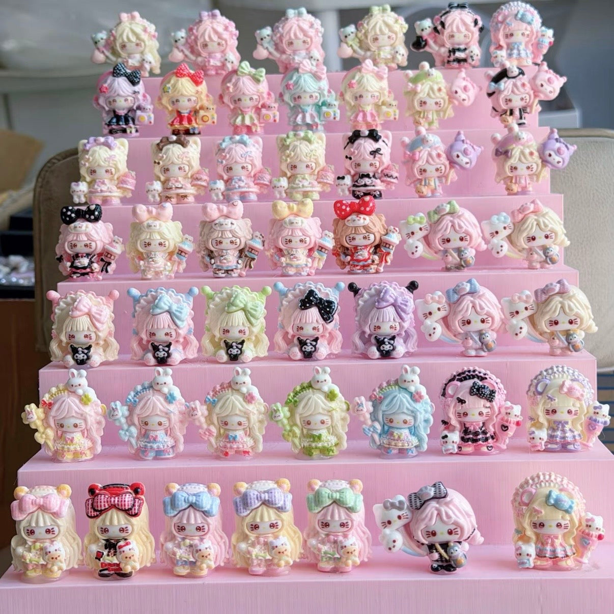 July cute girl multi-style mixed style