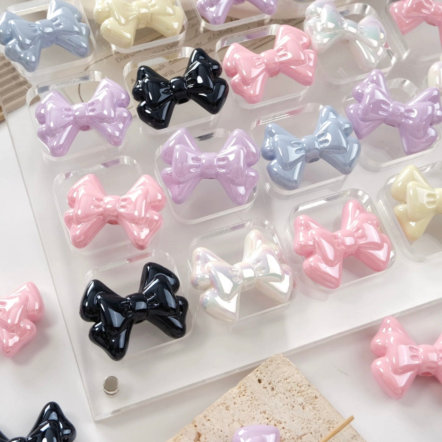 Bow Bead