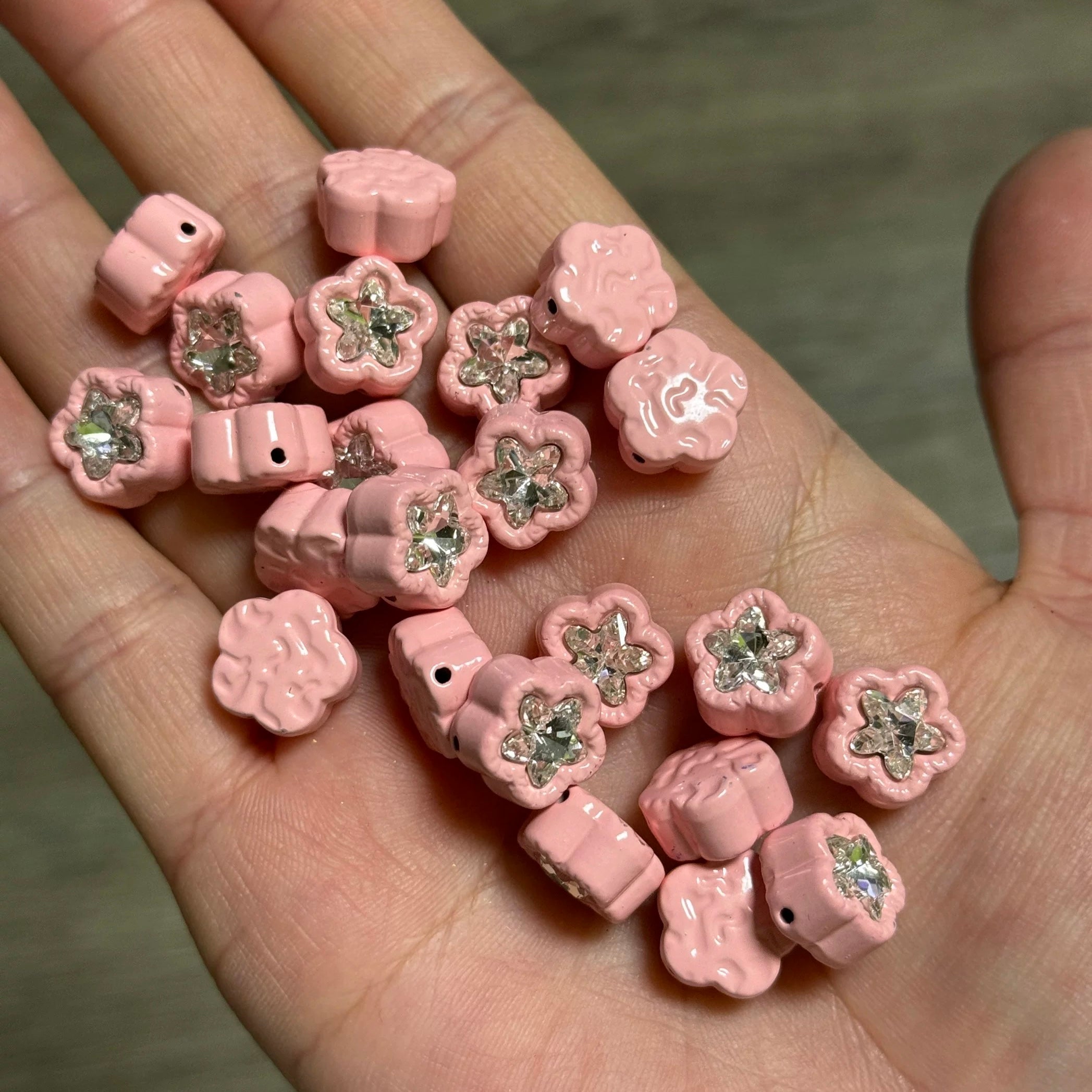 Flower-Shaped Alloy Beads