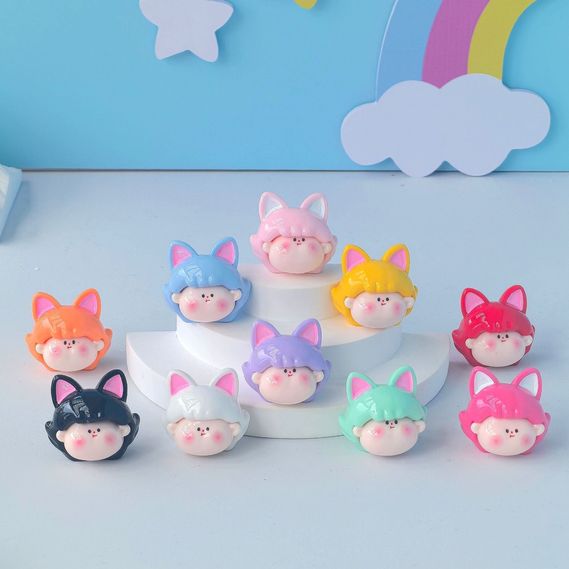 The Charm Of Three-Dimensional Lilith