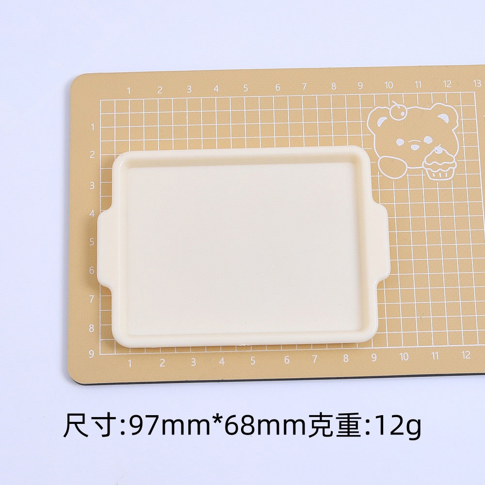 Large Plate Charm