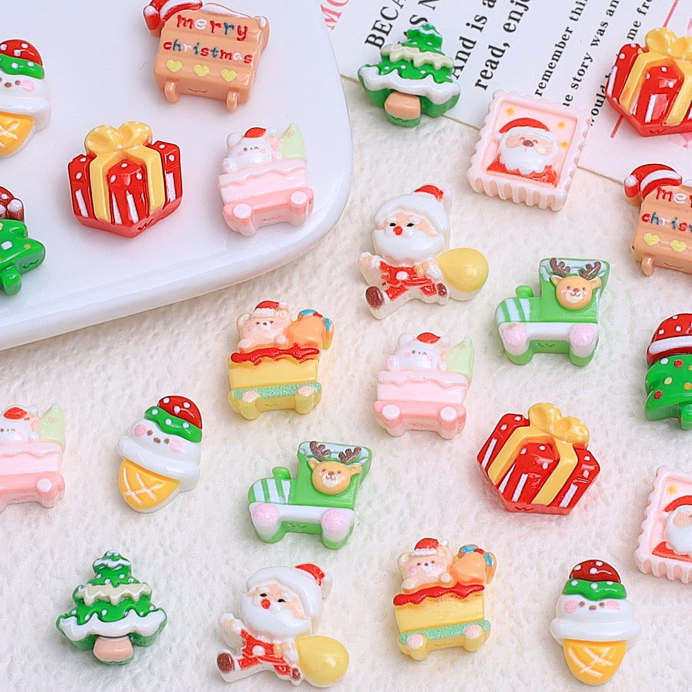 Mini Christmas Charm