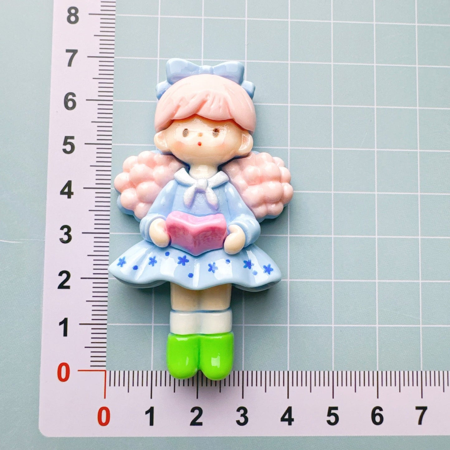 Large Molinta Charm