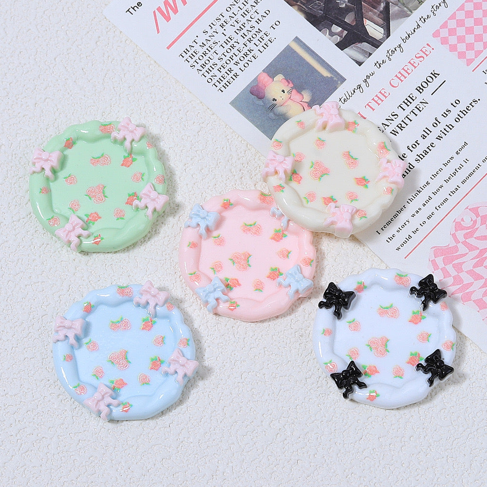 Cute Plate Charm