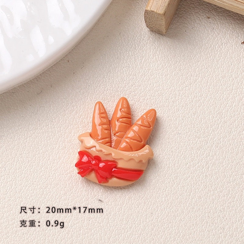 Kiki Charm