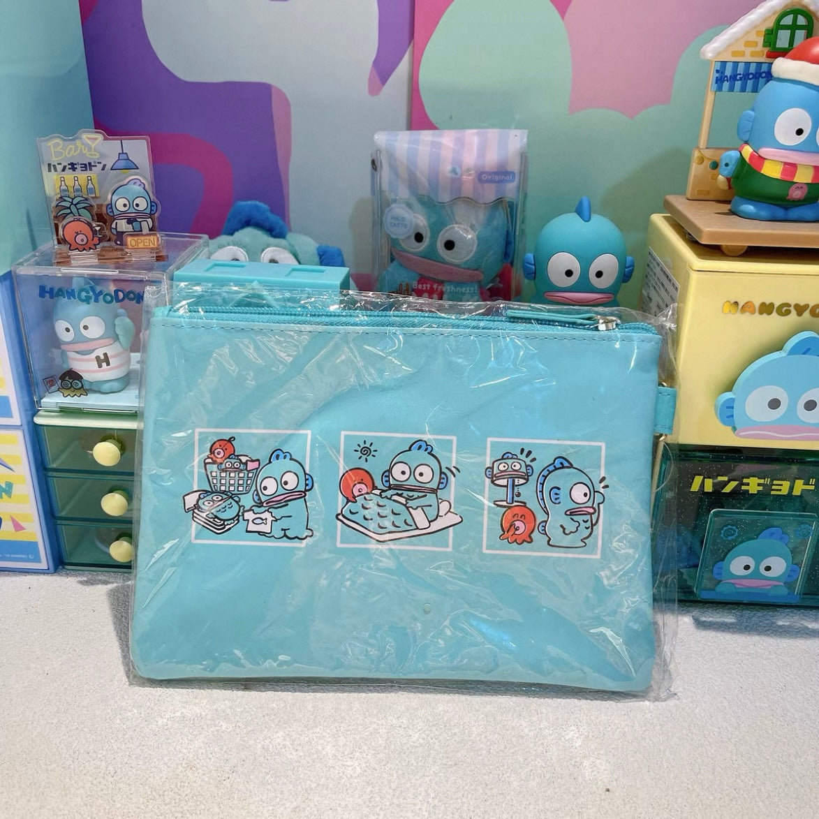 Hangyodon Bags