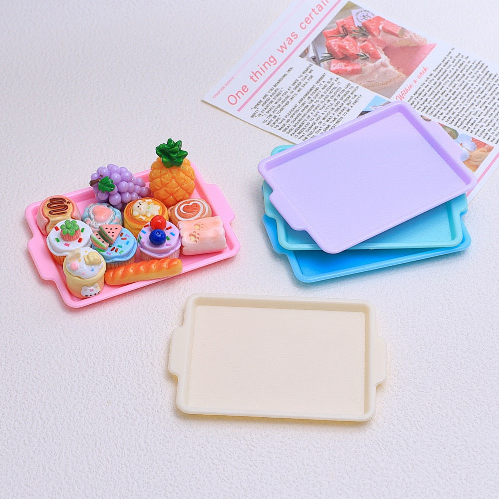 Large Plate Charm