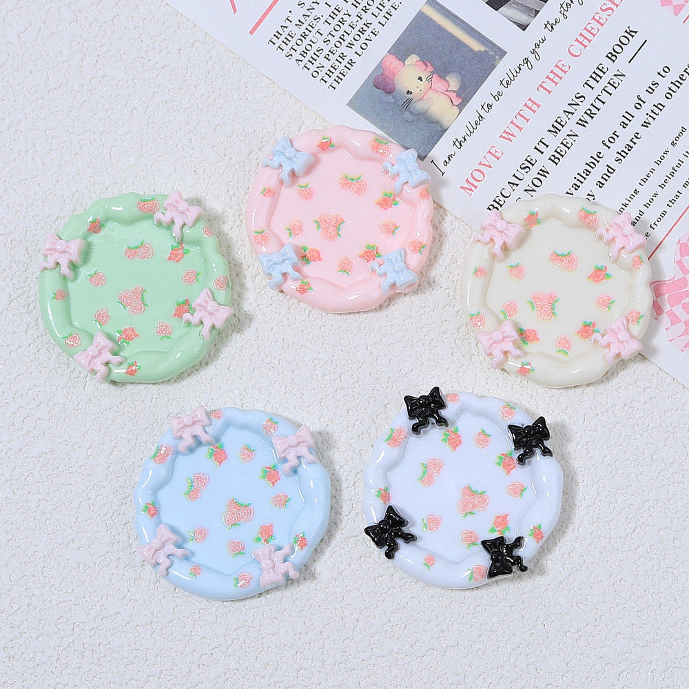 Cute Plate Charm
