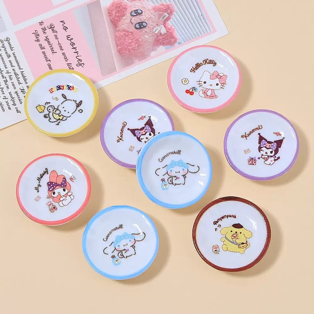Cartoon plate charm