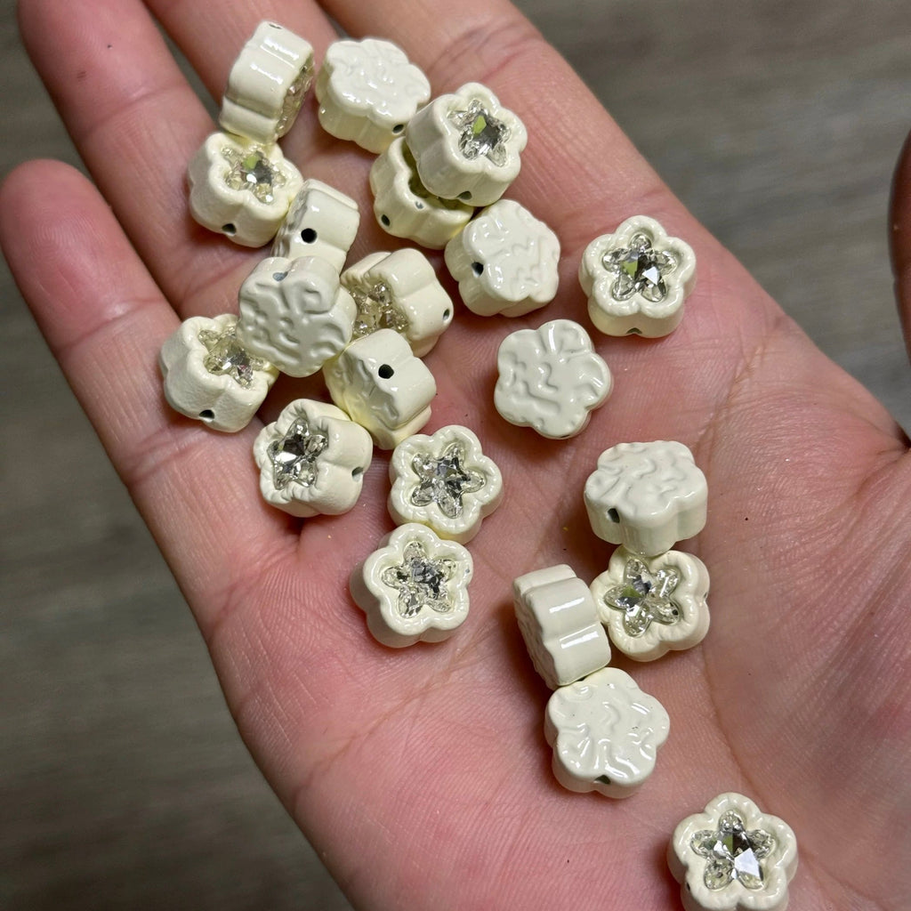 Flower-Shaped Alloy Beads