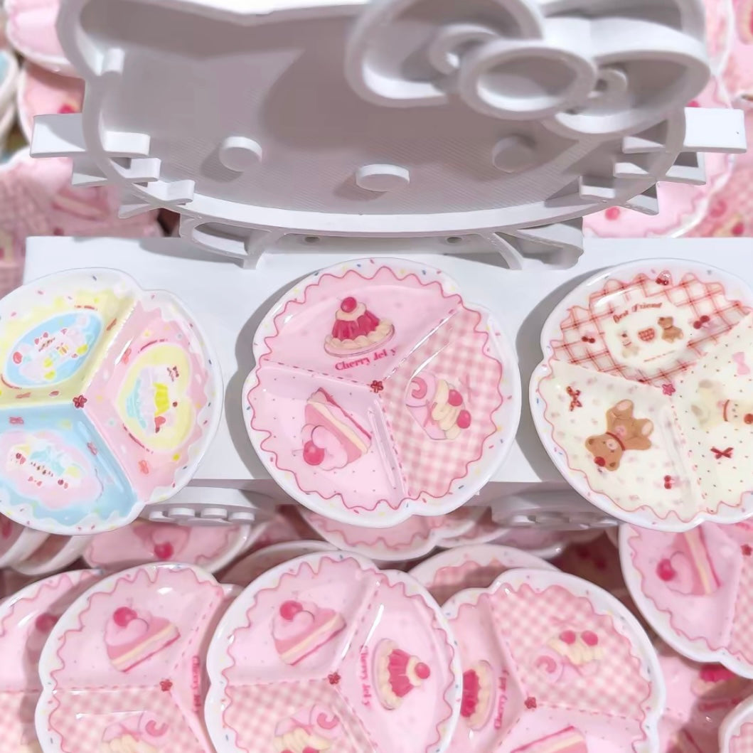 Cute Plate Charm