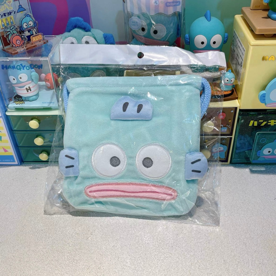 Hangyodon Bags