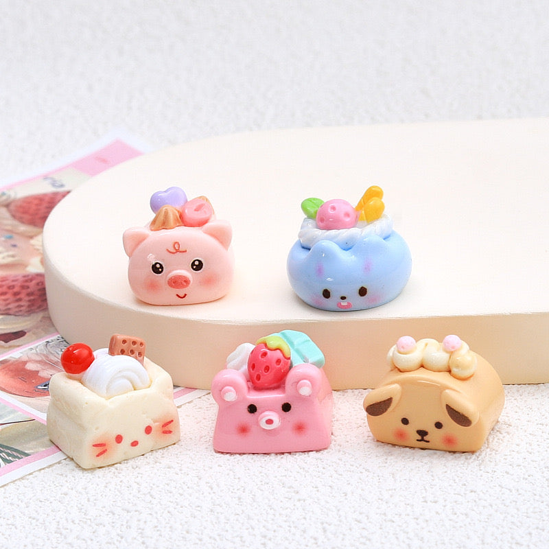 Mini Cake Charm
