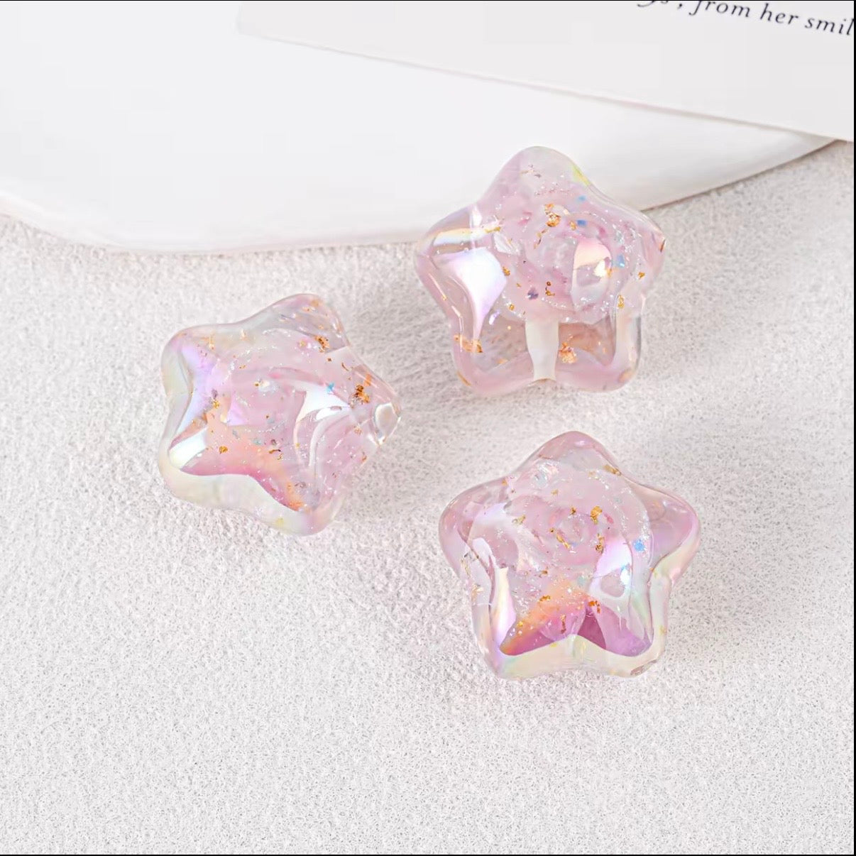 0.79‑Inch Rose Fat Star Beads, Straight Hole