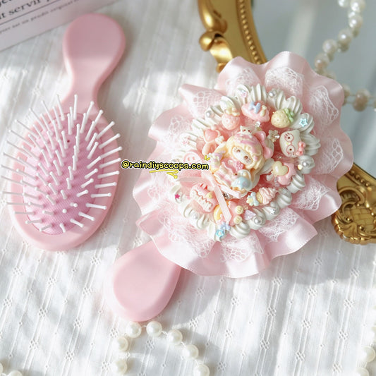 Pink cream glue comb