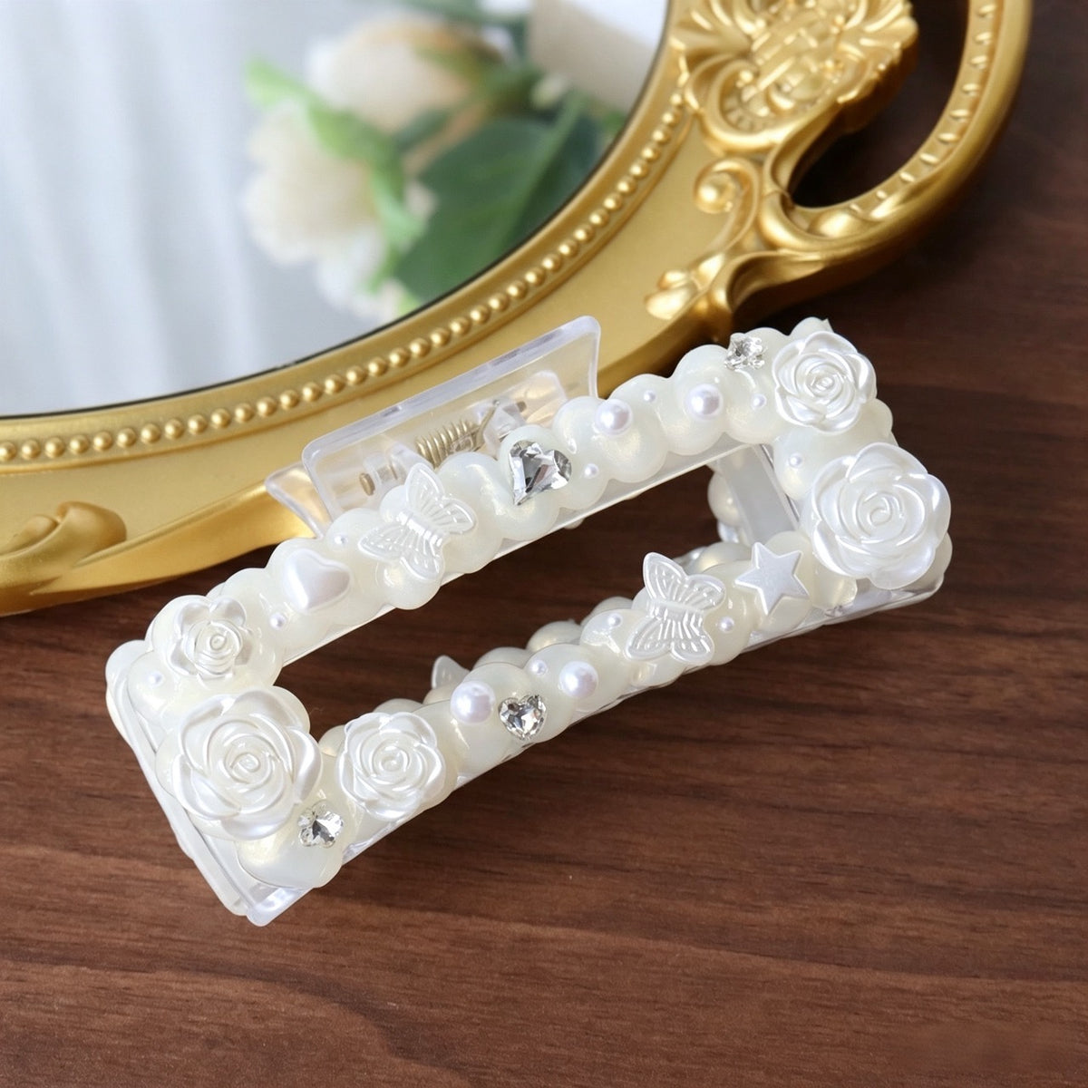 Decorated Cream Glue Claw Clip