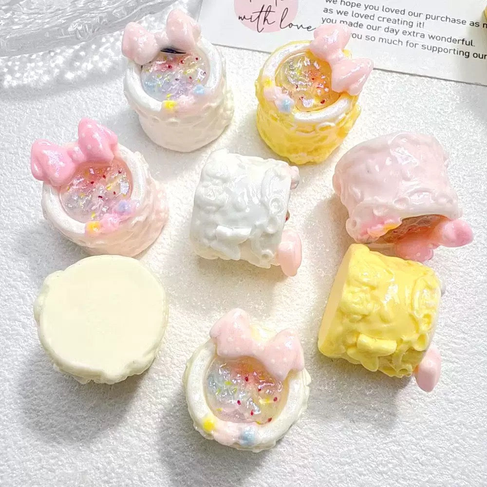 Bow cake