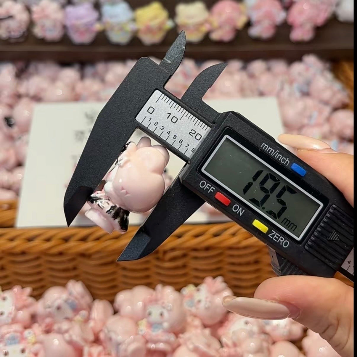 3D Cute lamb resin cartoon accessories  (multi-style)