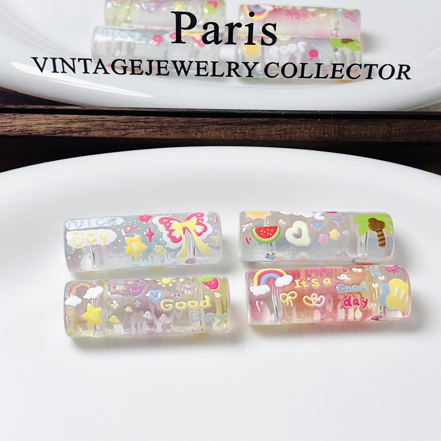 Transparent embossed double-hole cylindrical bead