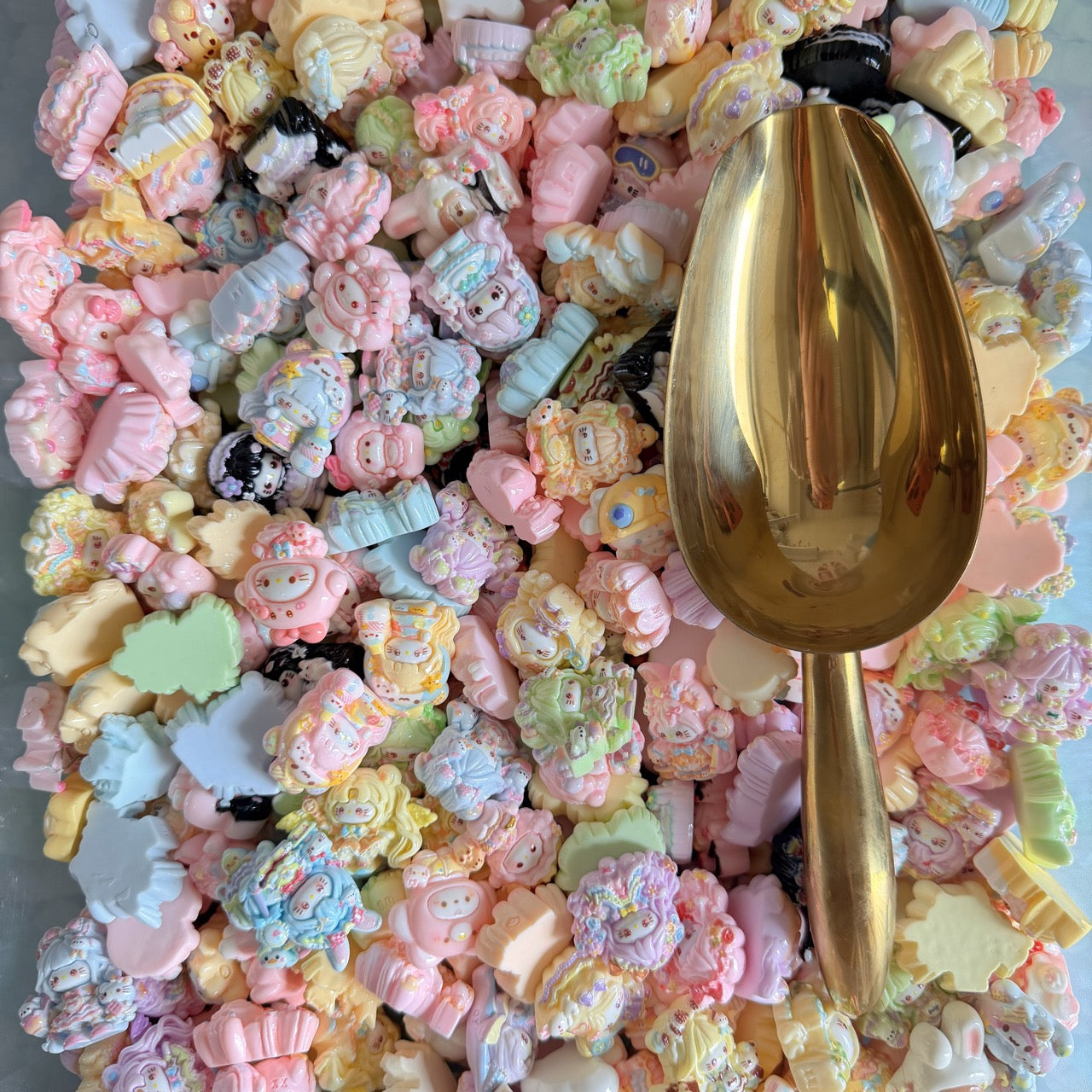 Mixed Cartoon Resin Charms