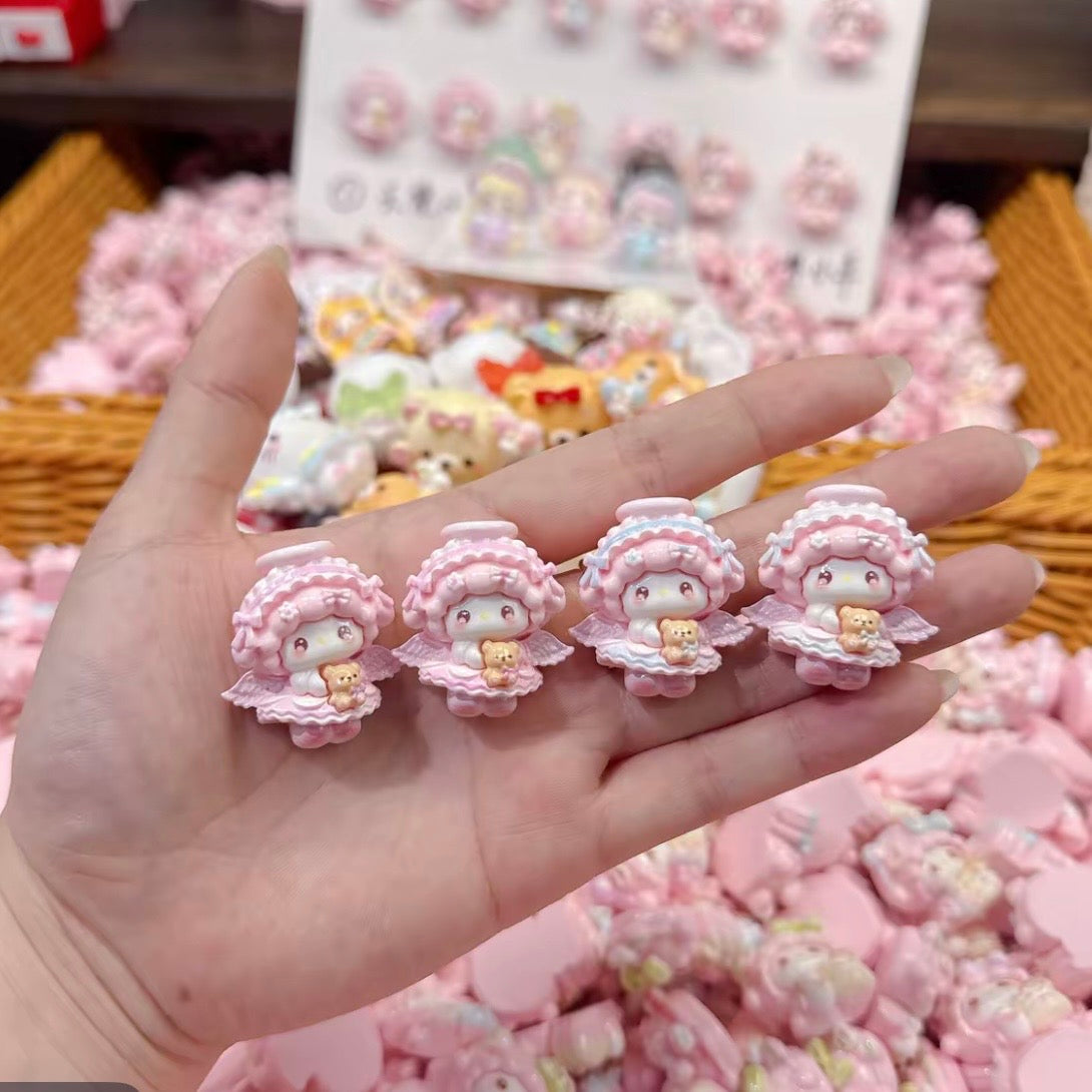 Cute resin cartoon lamb (multiple styles)