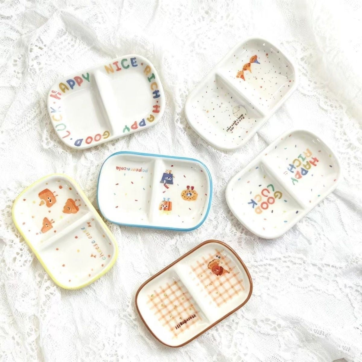 Cute cartoon double-grid dinner plate food and play dinner plate