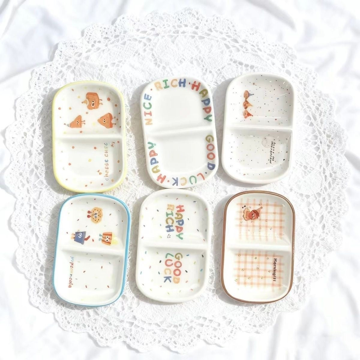 Cute cartoon double-grid dinner plate food and play dinner plate