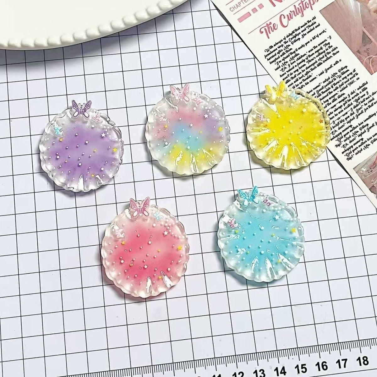 Translucent butterfly plate