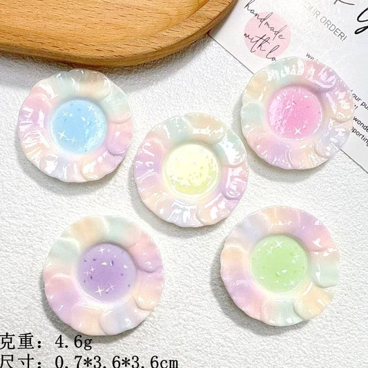 Translucent butterfly plate