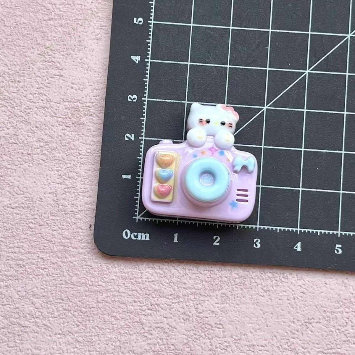 Camera resin cartoon charm