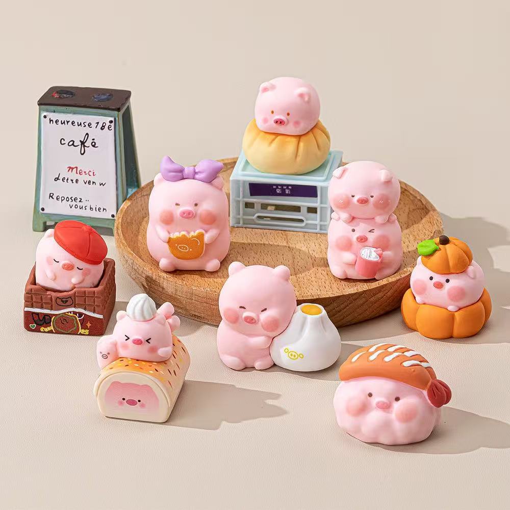 Sweet Dessert Pig Charm